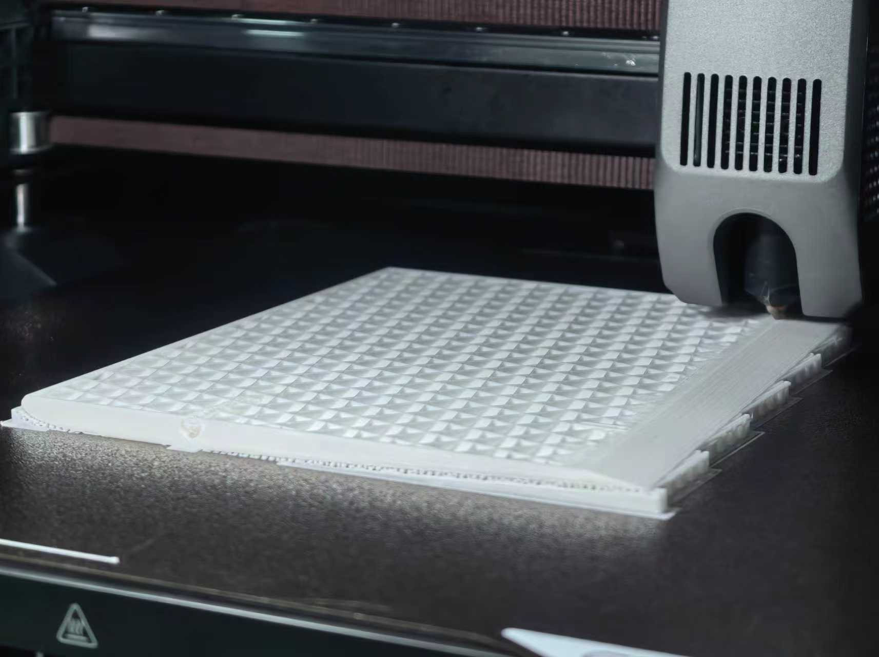 打印中的部件 / A part being printed